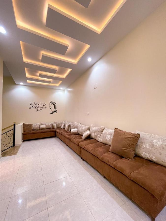 Villa فيلا هابي نايت Ash Shafā Exterior foto